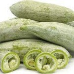 Snake gourd / புடலங்காய்